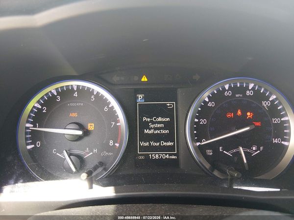 2017 TOYOTA HIGHLANDER SE