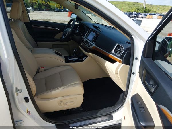 2019 TOYOTA HIGHLANDER LIMITED