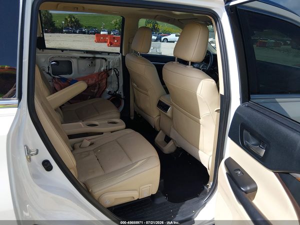 2019 TOYOTA HIGHLANDER LIMITED