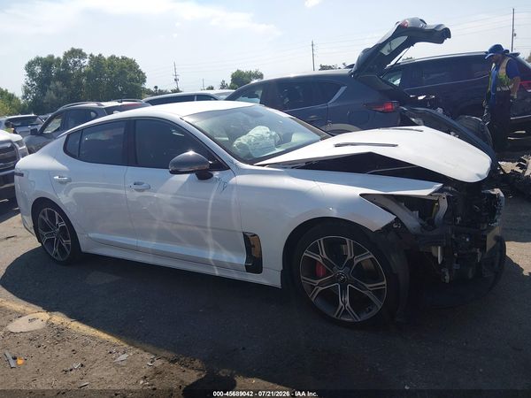 2019 KIA STINGER GT