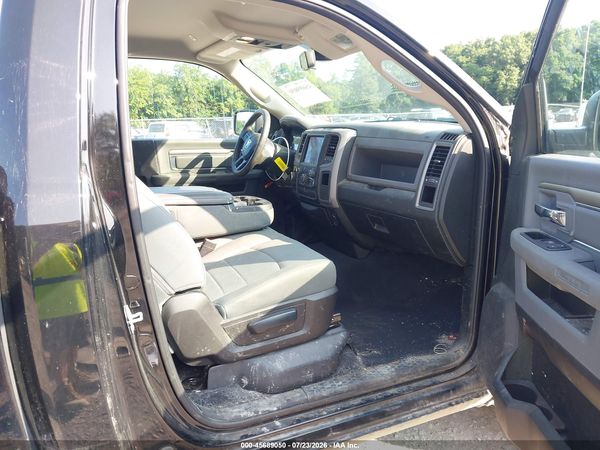 2019 RAM 1500 CLASSIC TRADESMAN  4X4 8' BOX