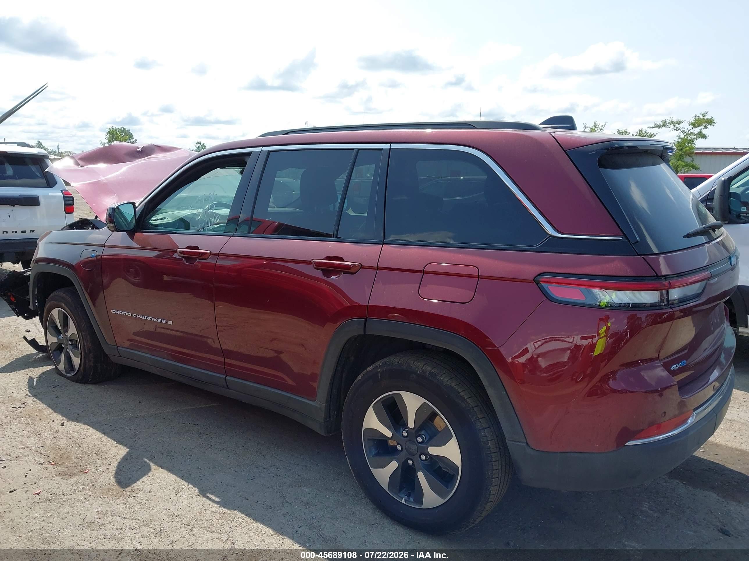 2025 JEEP GRAND CHEROKEE 4XE