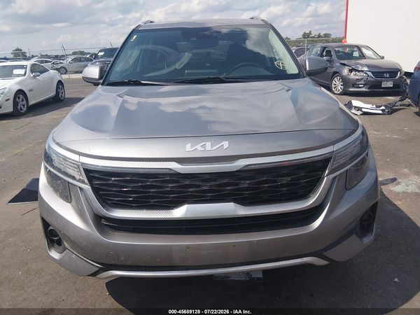2022 KIA SELTOS S