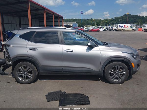 2022 KIA SELTOS S