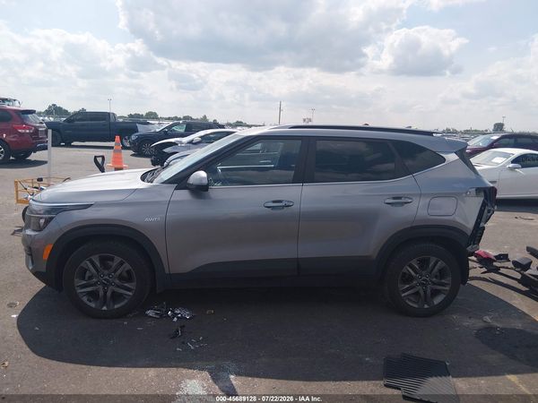 2022 KIA SELTOS S