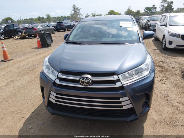 2019 TOYOTA HIGHLANDER LE