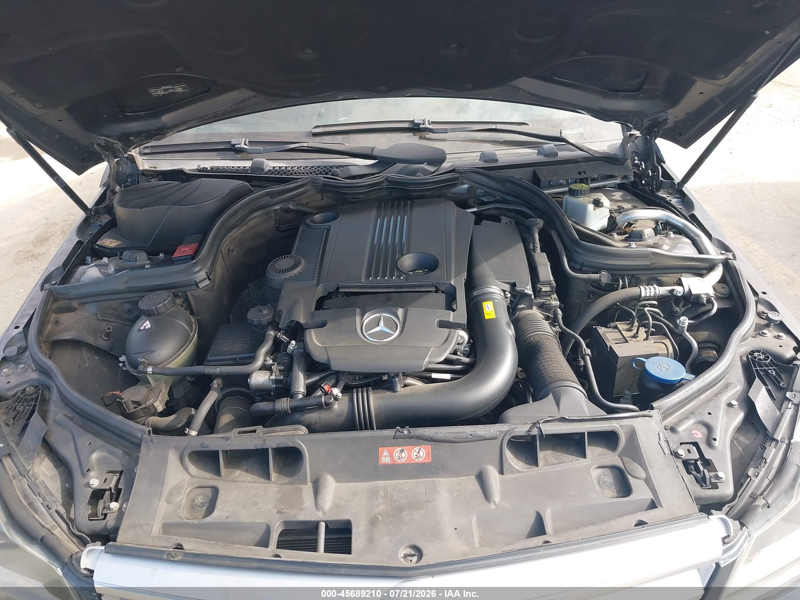 2013 MERCEDES-BENZ C 250 SPORT