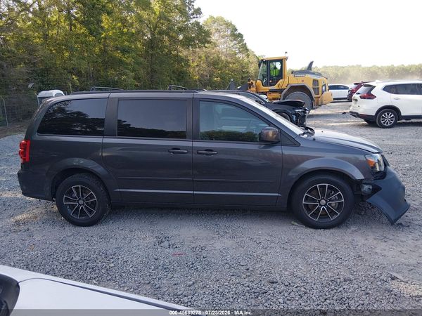 2017 DODGE GRAND CARAVAN GT