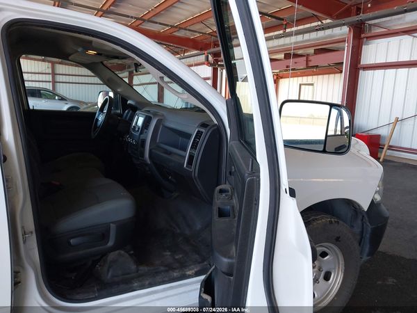 2018 RAM 1500 TRADESMAN  4X4 6'4 BOX