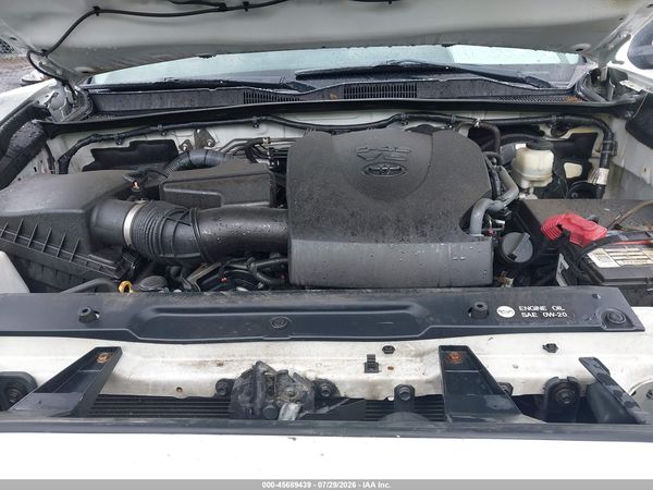 2016 TOYOTA TACOMA SR5 V6