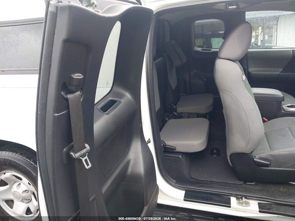 2016 TOYOTA TACOMA SR5 V6