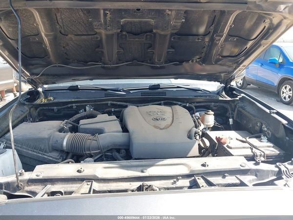 2022 TOYOTA TACOMA SR V6
