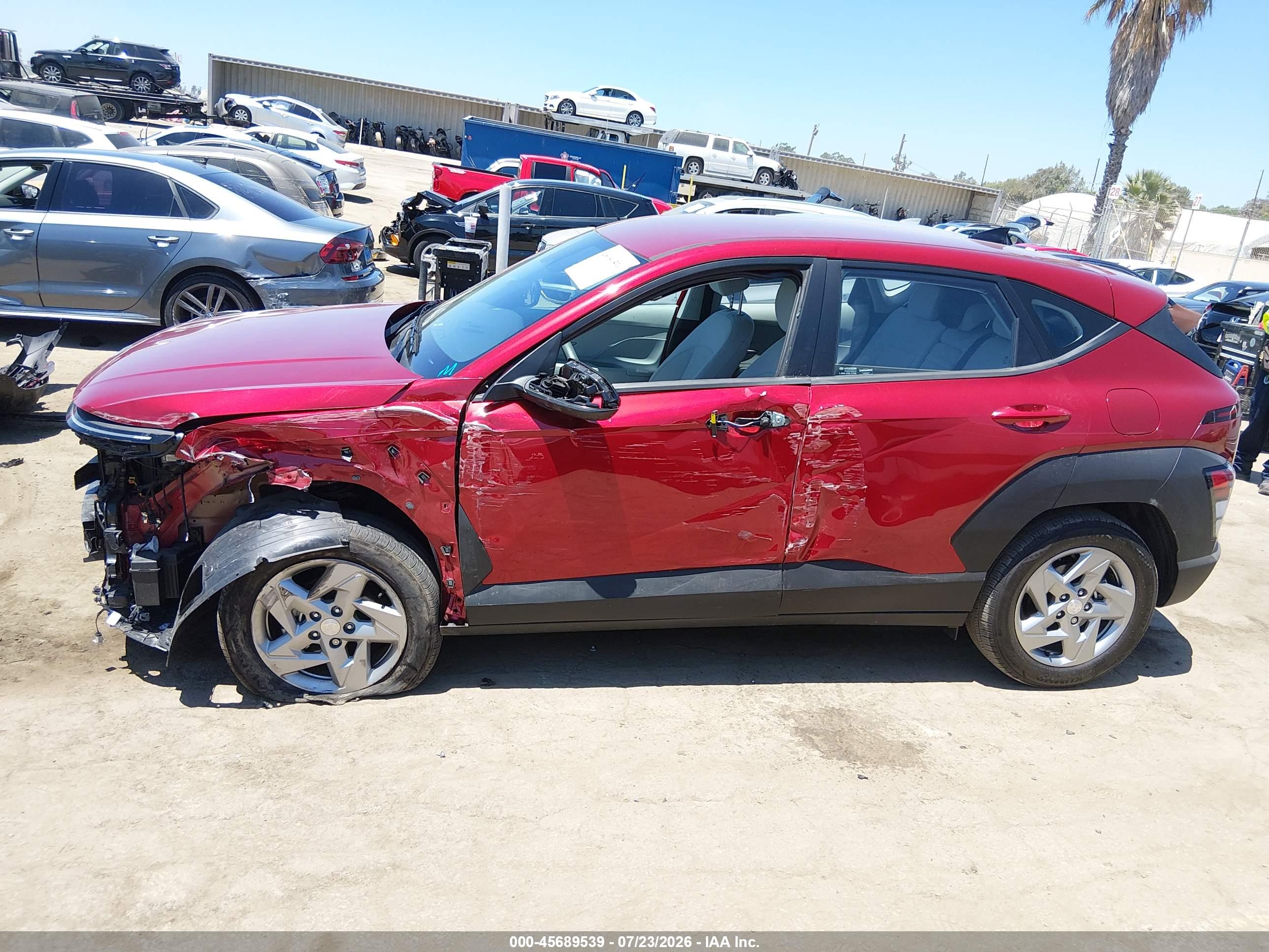 2025 HYUNDAI KONA SE