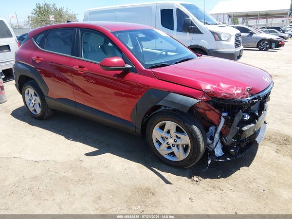 2025 HYUNDAI KONA SE