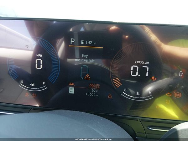 2025 HYUNDAI KONA SE