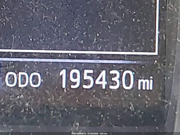 2017 TOYOTA TACOMA SR5 V6