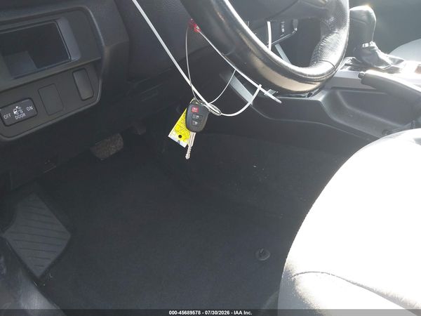 2017 TOYOTA TACOMA SR5 V6