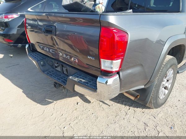 2017 TOYOTA TACOMA SR5 V6
