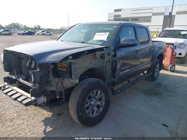 2017 TOYOTA TACOMA SR5 V6