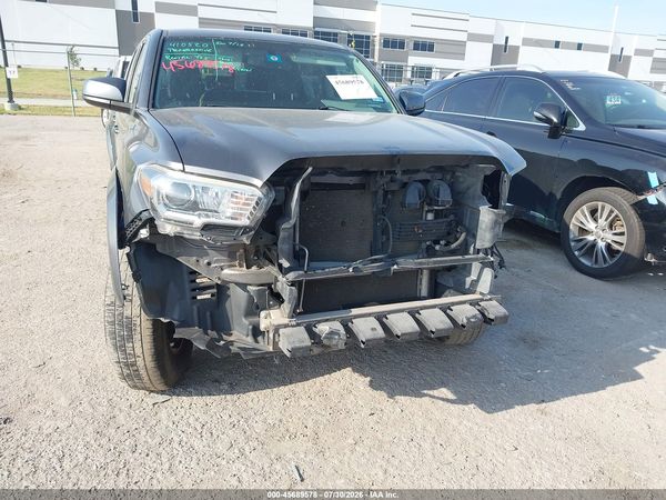 2017 TOYOTA TACOMA SR5 V6