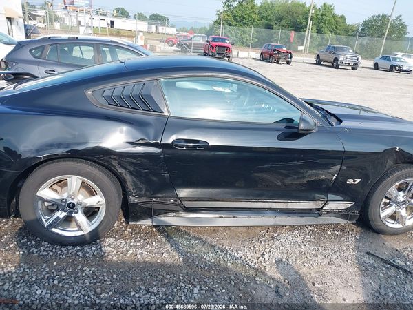 2017 FORD MUSTANG V6
