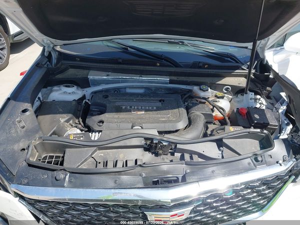 2024 CADILLAC XT4 FWD LUXURY — I10