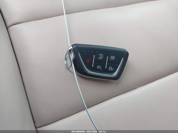 2024 CADILLAC XT4 FWD LUXURY — I11