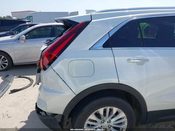 2024 CADILLAC XT4 FWD LUXURY — I153