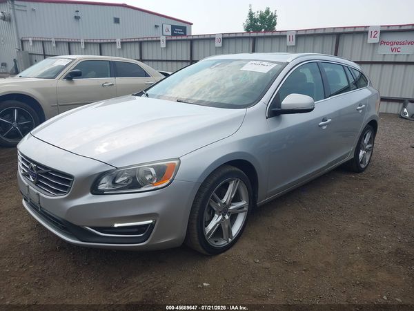 2016 VOLVO V60 T5 DRIVE-E PREMIER
