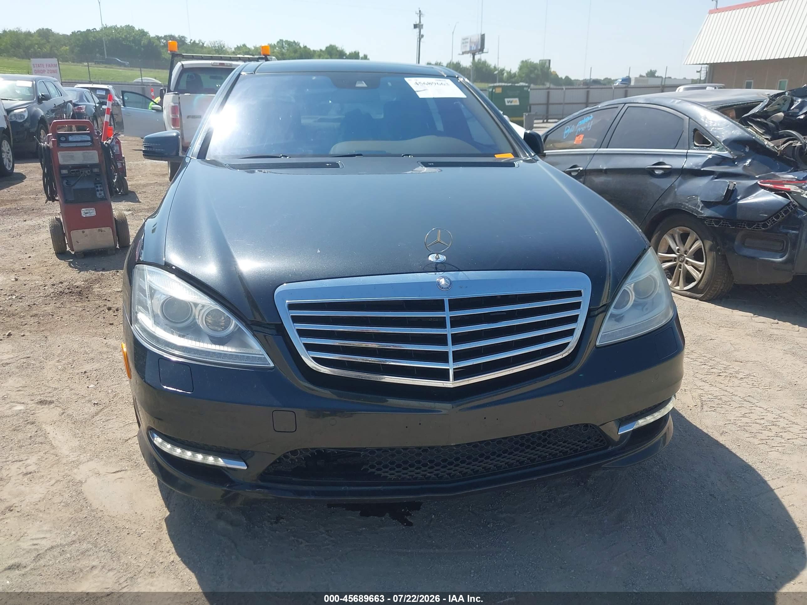 2013 MERCEDES-BENZ S 550 4MATIC
