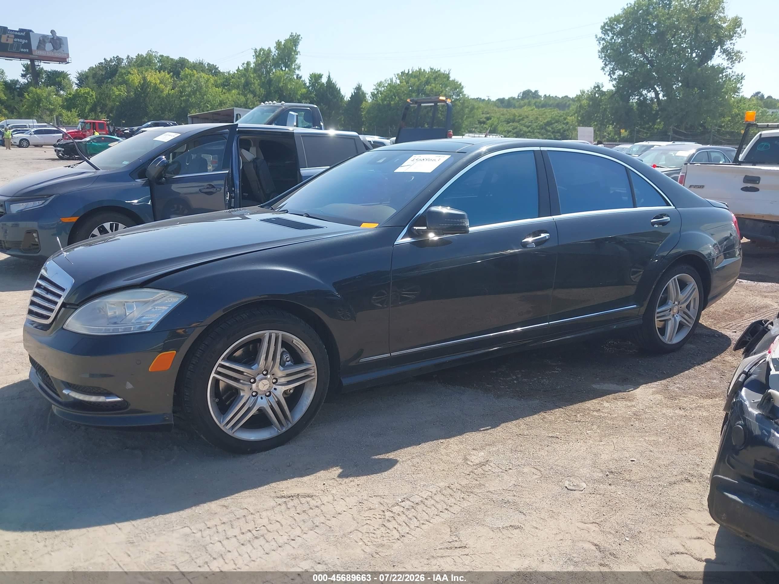 2013 MERCEDES-BENZ S 550 4MATIC