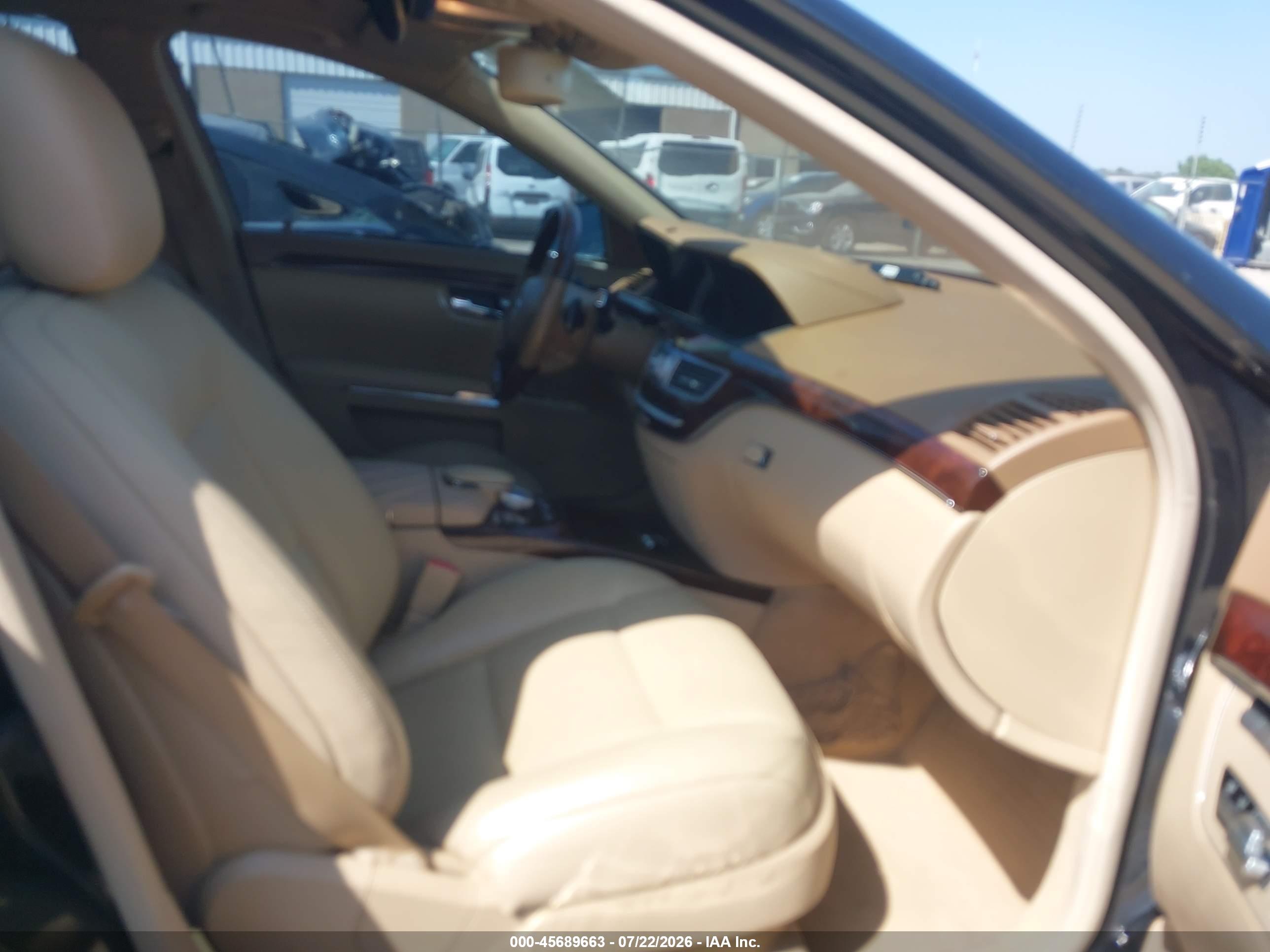 2013 MERCEDES-BENZ S 550 4MATIC