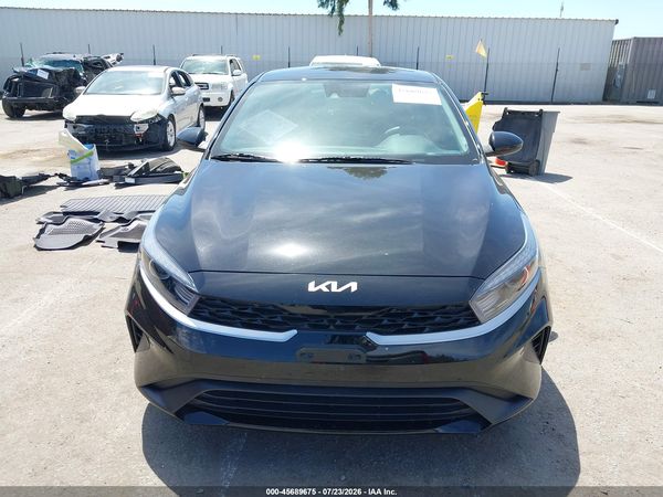 2024 KIA FORTE LX