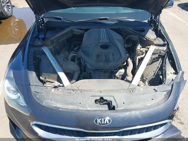 2019 KIA STINGER Base