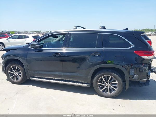 2017 TOYOTA HIGHLANDER XLE