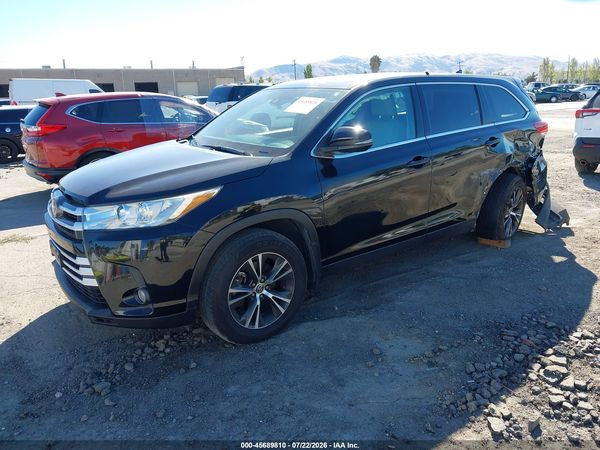 2019 TOYOTA HIGHLANDER LE PLUS