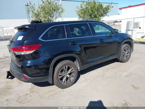 2019 TOYOTA HIGHLANDER LE PLUS