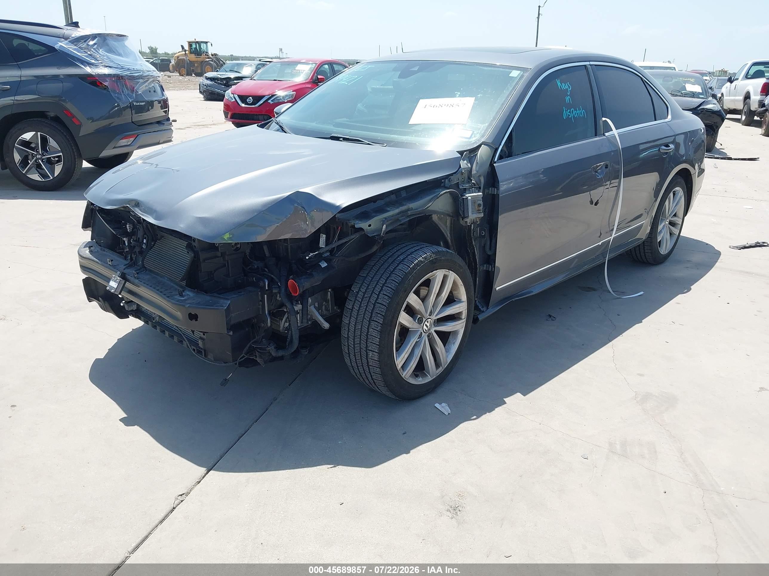 2018 VOLKSWAGEN PASSAT 2.0T SEL PREMIUM — I2