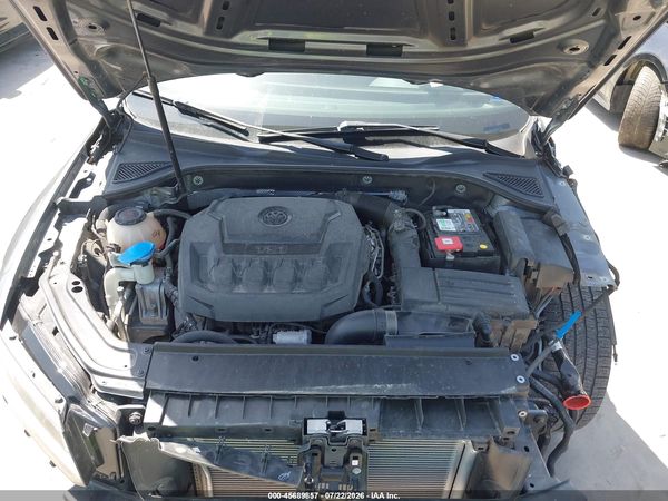 2018 VOLKSWAGEN PASSAT 2.0T SEL PREMIUM — I10