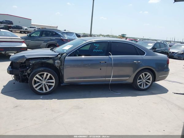 2018 VOLKSWAGEN PASSAT 2.0T SEL PREMIUM — I117