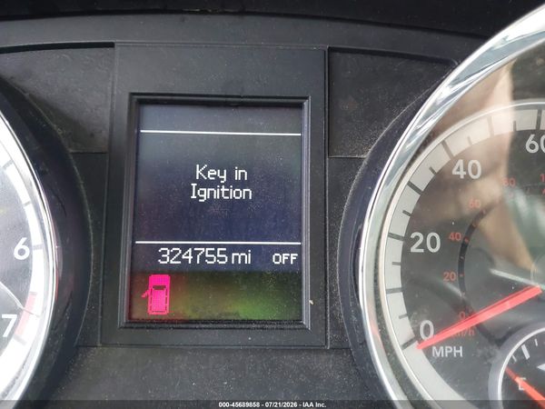 2012 DODGE GRAND CARAVAN CREW — I7