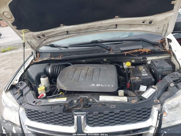 2012 DODGE GRAND CARAVAN CREW — I10