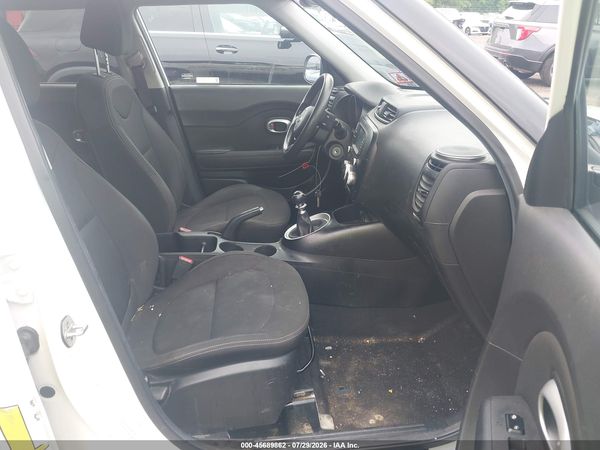 2019 KIA SOUL Base