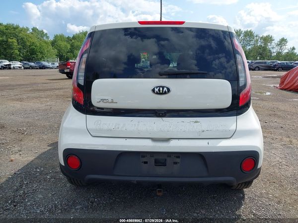 2019 KIA SOUL Base