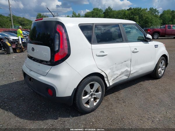 2019 KIA SOUL Base