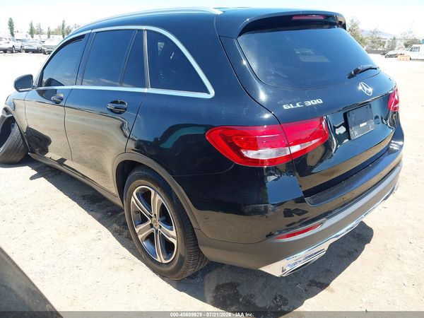 2018 MERCEDES-BENZ GLC 300 4MATIC