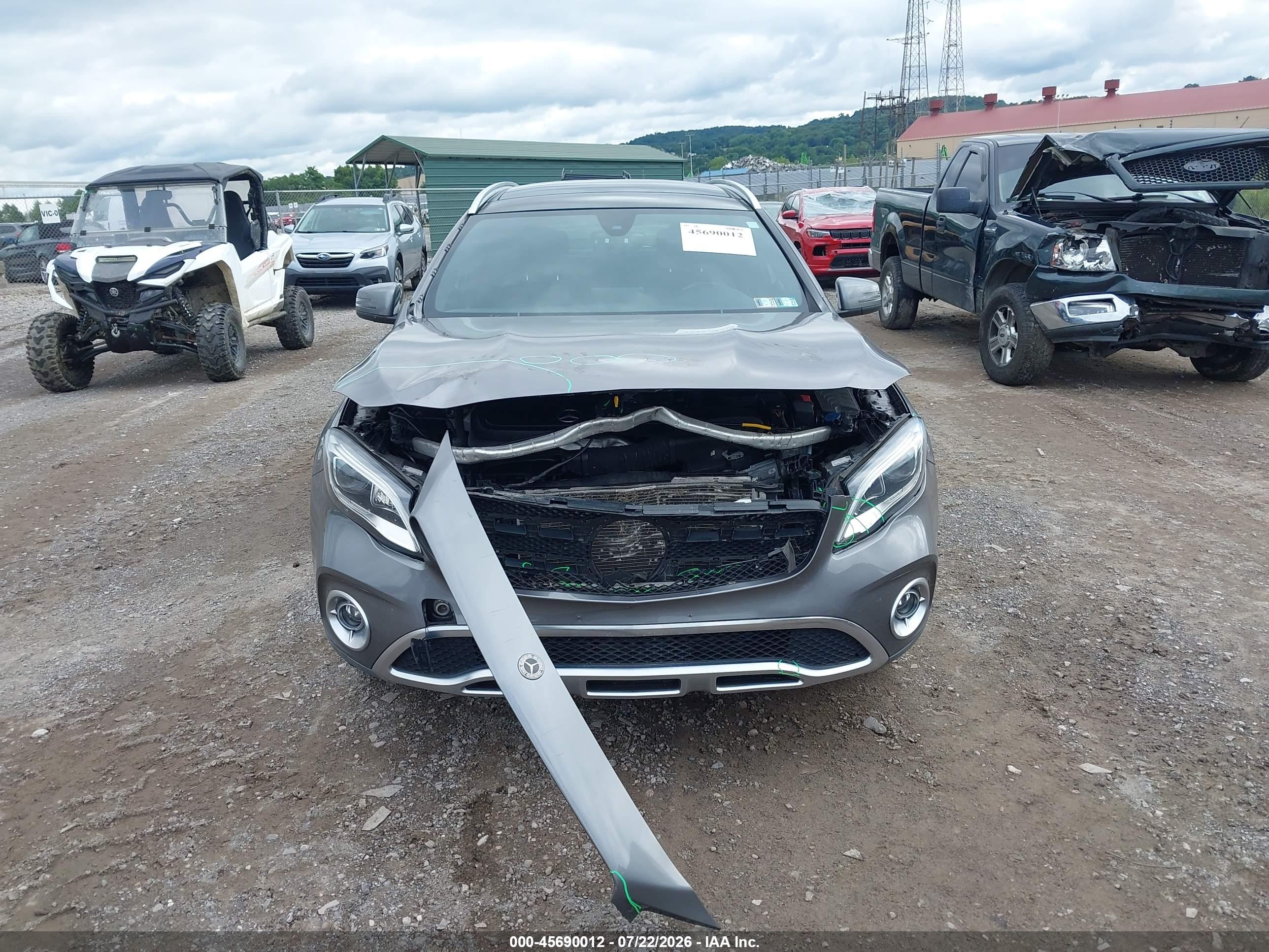 2019 MERCEDES-BENZ GLA 250 4MATIC
