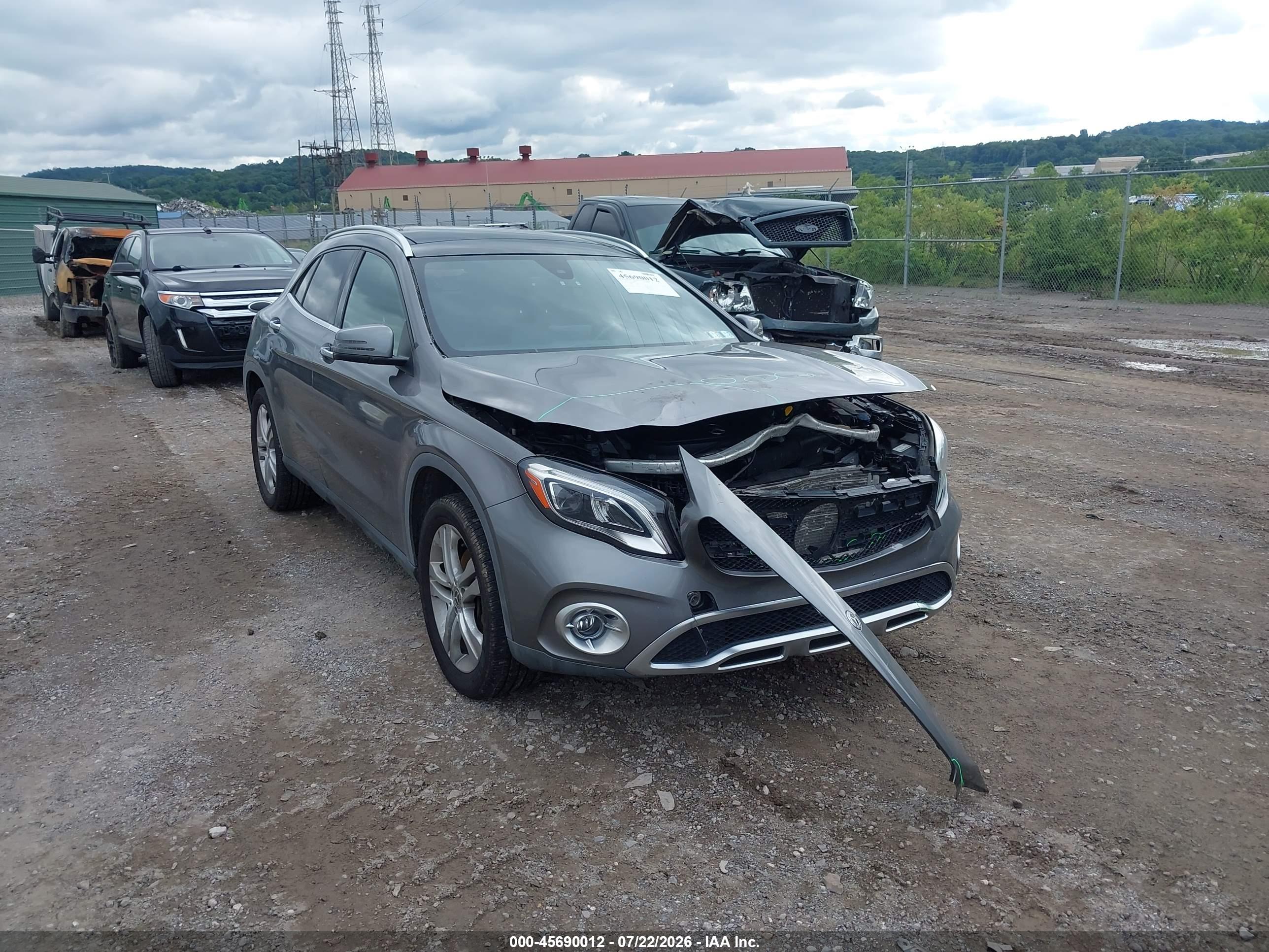 2019 MERCEDES-BENZ GLA 250 4MATIC