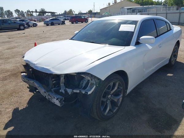 2015 DODGE CHARGER SXT