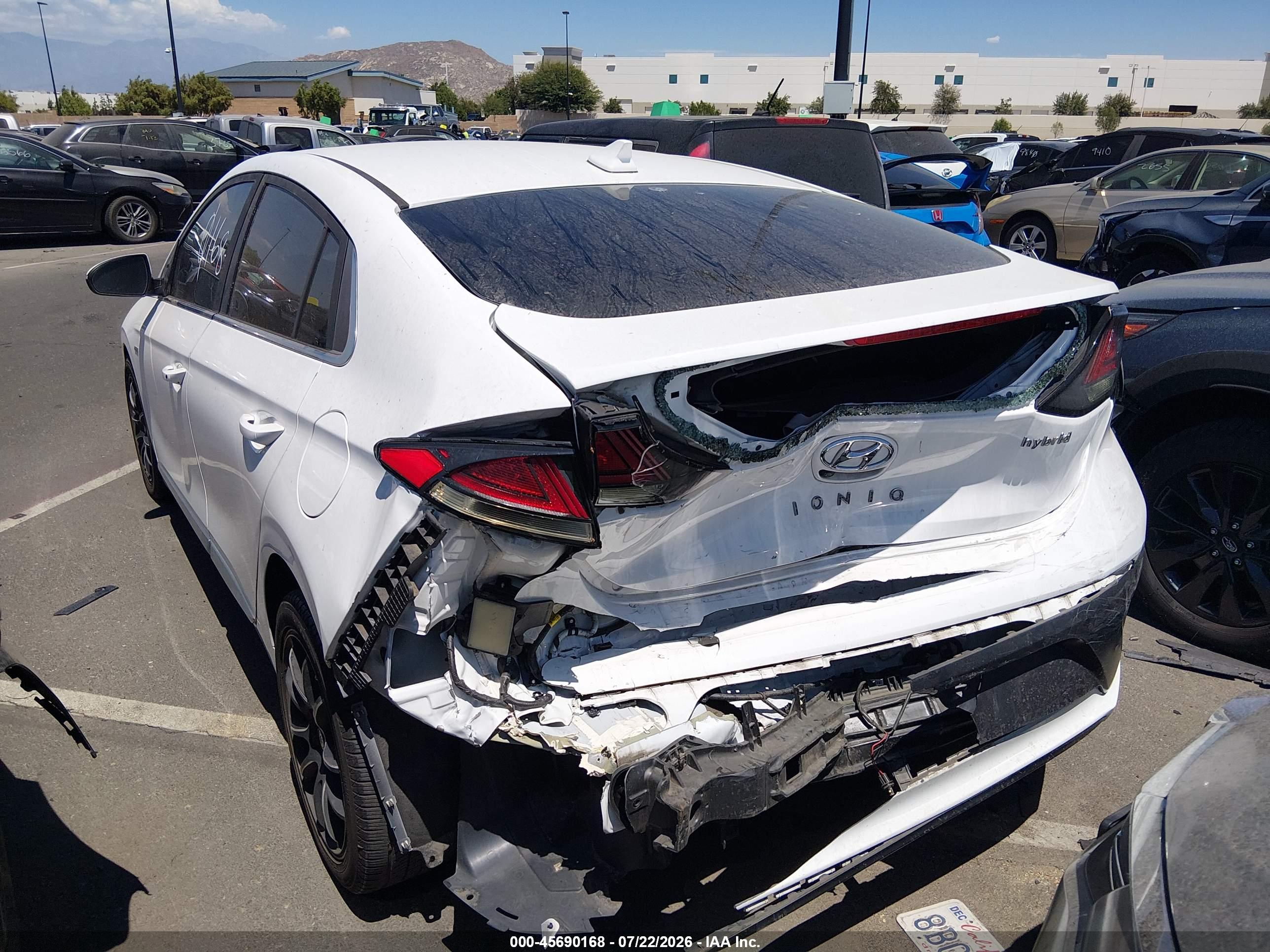 2020 HYUNDAI IONIQ HYBRID SEL